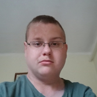Osváth_Tomiprofilképe