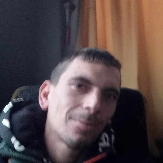 PápaiAttilaprofilképe
